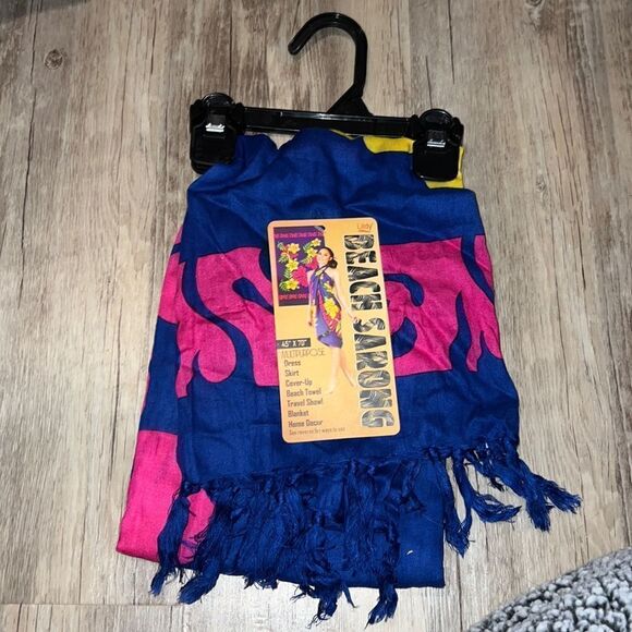 Lilly Beach Sarong  - Picture 1 of 2